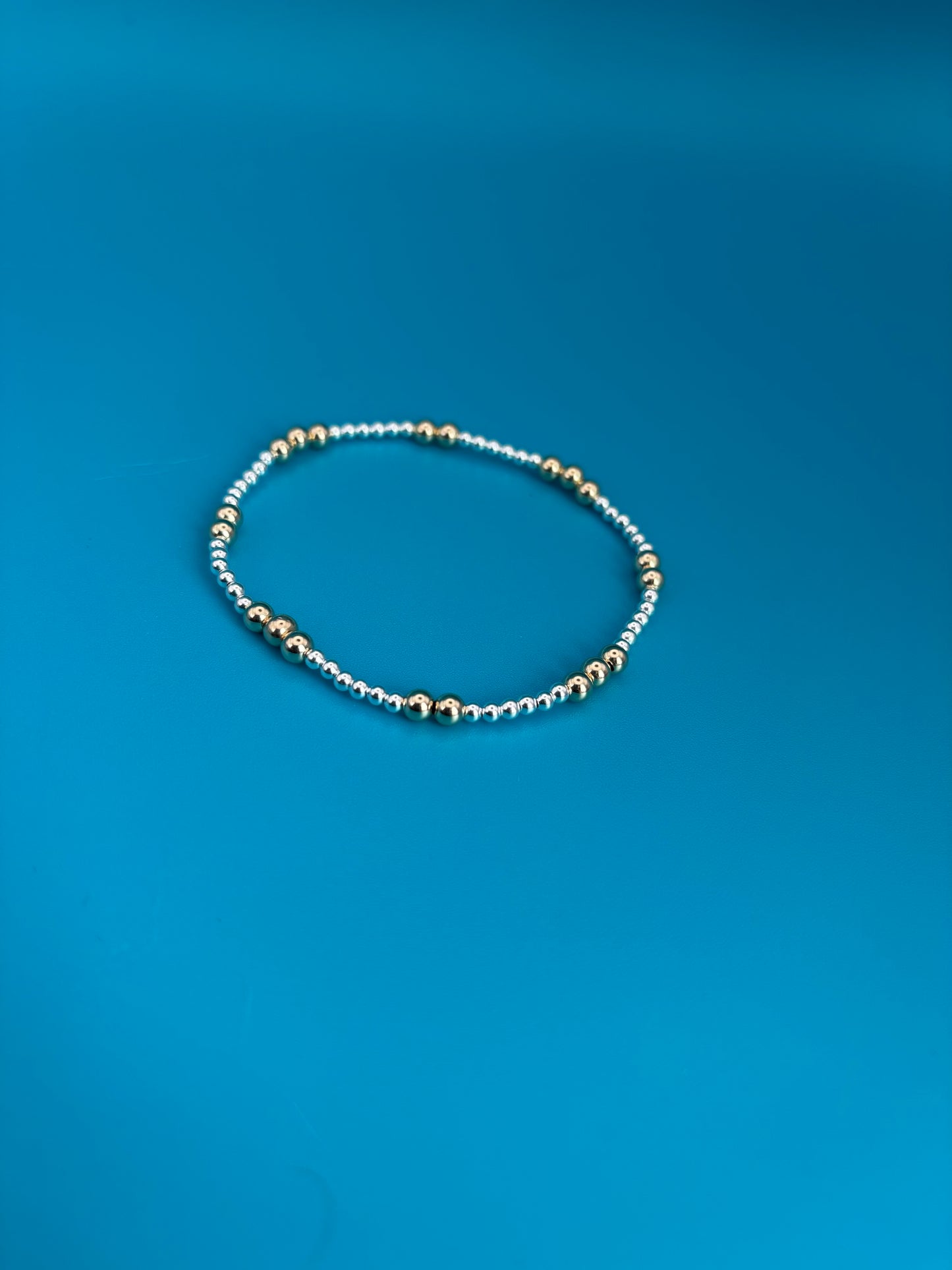 *Bestseller* Mixed Metal Beaded Stretch Bracelet - Large & Small Beads