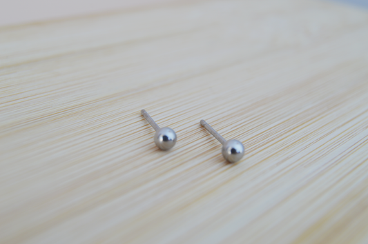 RETAIL EARRINGS - 3mm Ball (Medical Grade Stainless Steel)