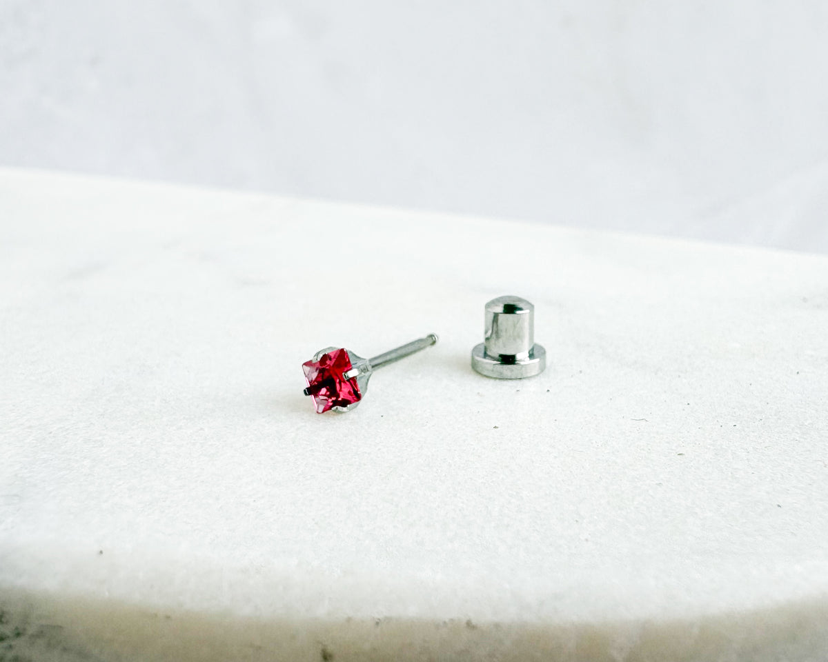 PIERCING EARRINGS – P306 Red 3mm CZ Square (Titanium)